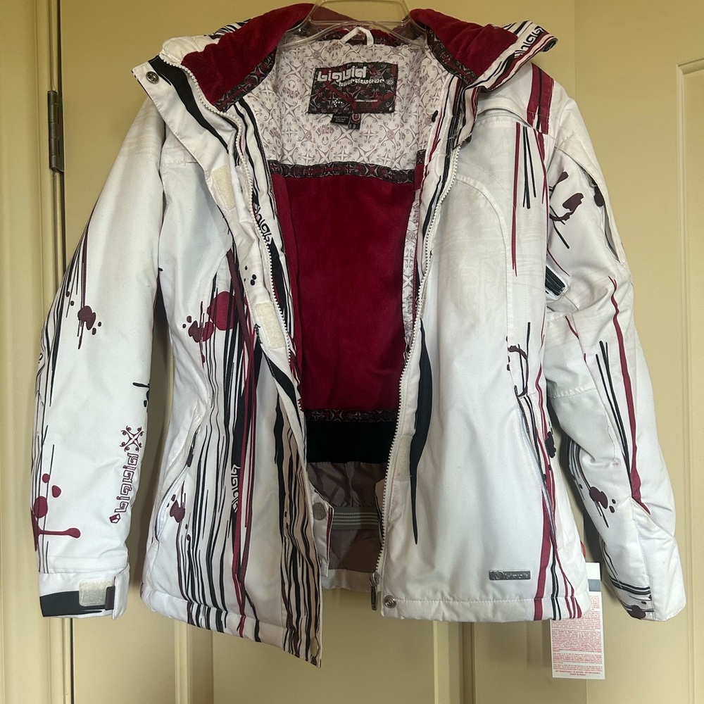 Womens/ junior ski jacket “Liquid” brand